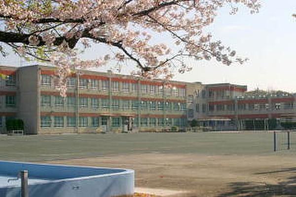【周辺】小学校：名古屋市立村雲小学校　徒歩約6分