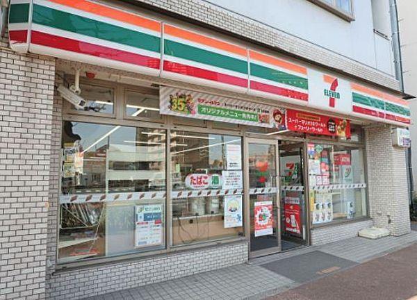 【周辺】セブンイレブン横浜東神奈川１丁目店 700m