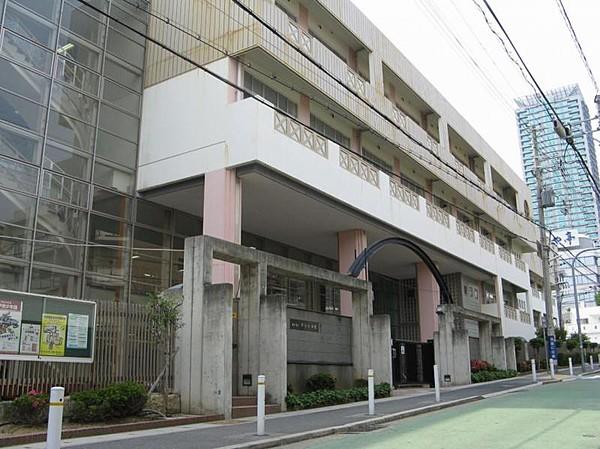 【周辺】神戸市立中央小学校　約290m　徒歩4分