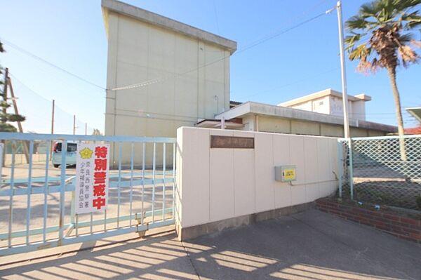【周辺】小学校「奈良市立伏見小学校まで972m」