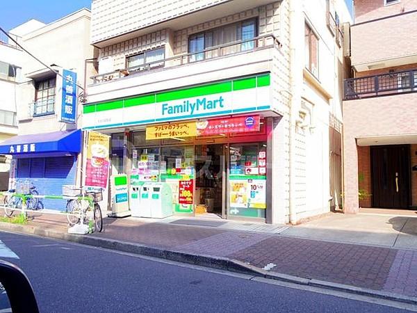 【周辺】ファミリーマート　丸善西日暮里店 徒歩1分。 40m
