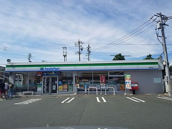 【周辺】コンビニ ファミリーマート西岩田店 196m