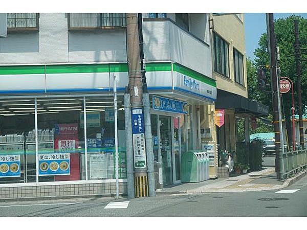 【周辺】ファミリーマート長崎平和町店416m