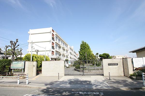 【周辺】尼崎市立 中央中学校 徒歩 約22分（約1700m）