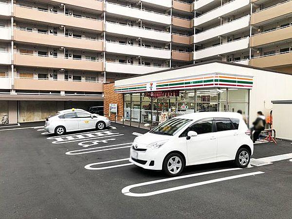 【周辺】コンビニ セブンイレブン八幡清納店 20m