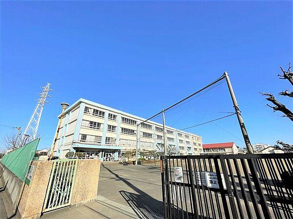 【周辺】茅ヶ崎市立円蔵小学校（510m）