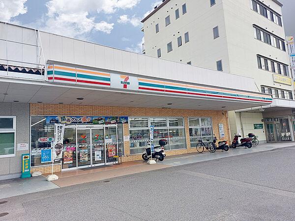 【周辺】セブン-イレブン 松山天山店