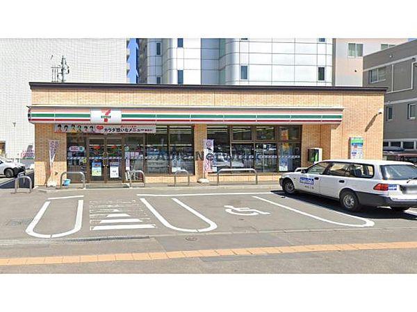 【周辺】セブンイレブン札幌北5条店70m