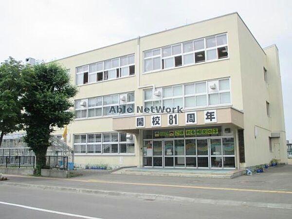 【周辺】札幌市立幌北小学校414m