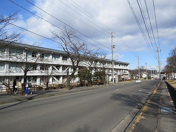 【周辺】小学校「二本松市立二本松北小学校まで961m」