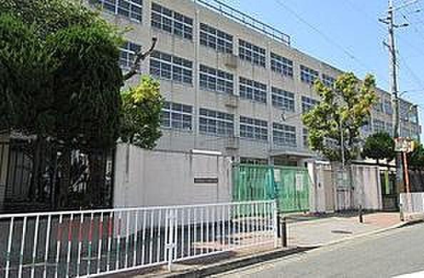 【周辺】【小学校】東大阪市立八戸の里小学校まで274ｍ