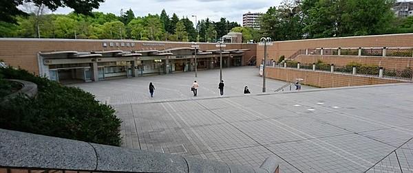 【周辺】鶴見緑地駅(Osaka　Metro 長堀鶴見緑地線) 676m
