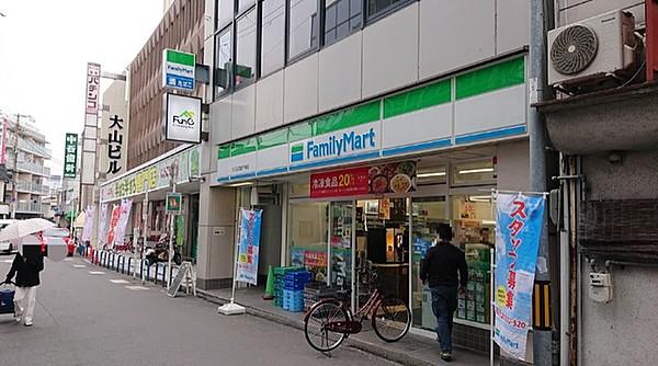 【周辺】ファミリーマートスバル京阪千林店 468m
