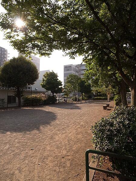 【周辺】【公園】新浜公園まで160ｍ