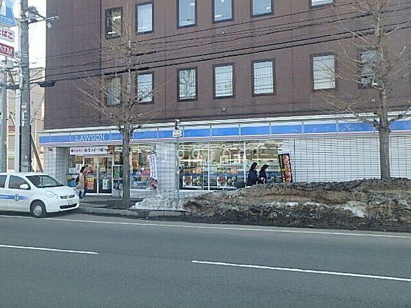 【周辺】ローソン札幌二十四軒4条店 192m