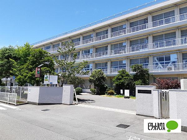 【周辺】中学校「富士市立田子浦中学校まで1894m」