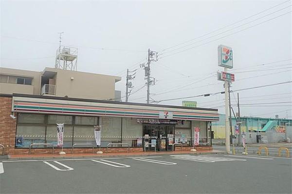 【周辺】セブンイレブン 浜松西伊場店 462m