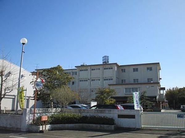 【周辺】浜松市立西都台小学校 1213m