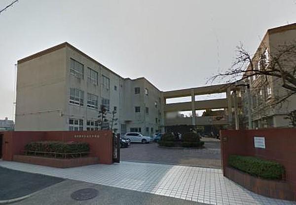 【周辺】名古屋市立山王中学校 徒歩 約7分（約500m）