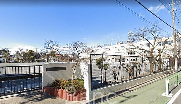 【周辺】板橋区立高島第一小学校 徒歩4分。 250m