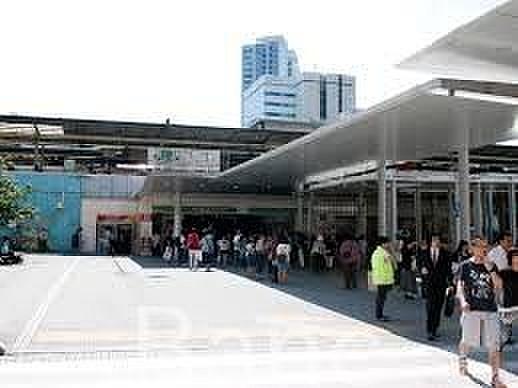 【周辺】中野駅(JR 中央本線) 徒歩9分。 700m