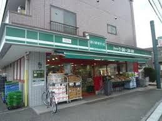 【周辺】まいばすけっと東新宿駅北店 徒歩2分。 110m