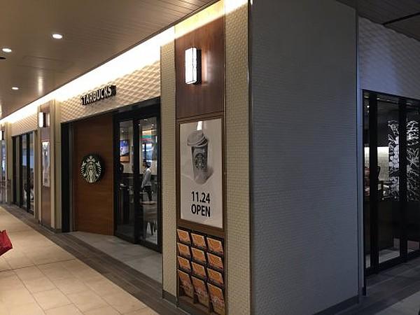 【周辺】【喫茶店・カフェ】スターバックスコーヒー　ＪＲ桃谷駅店まで465ｍ