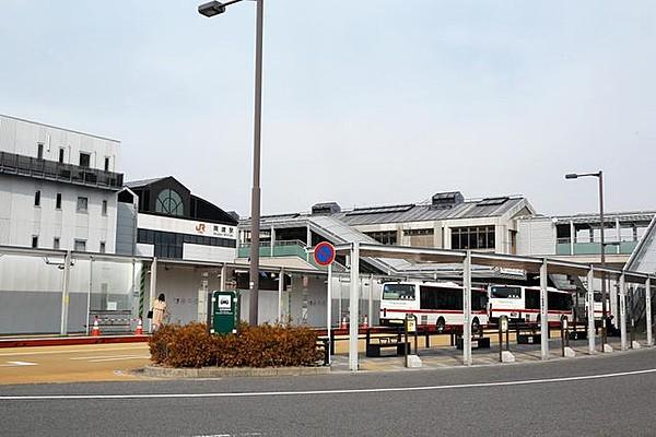【周辺】岡崎駅(JR 東海道本線) 徒歩11分。 860m