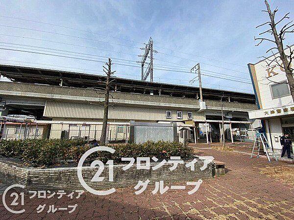 【周辺】徒歩8分。唐崎駅(JR西日本 湖西線)　徒歩10分。 590m