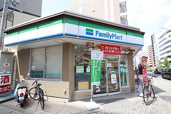 【周辺】ファミリーマート　名古屋新栄二丁目店