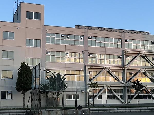 【周辺】札幌市立ひばりが丘小学校 徒歩 約17分（約1300m）