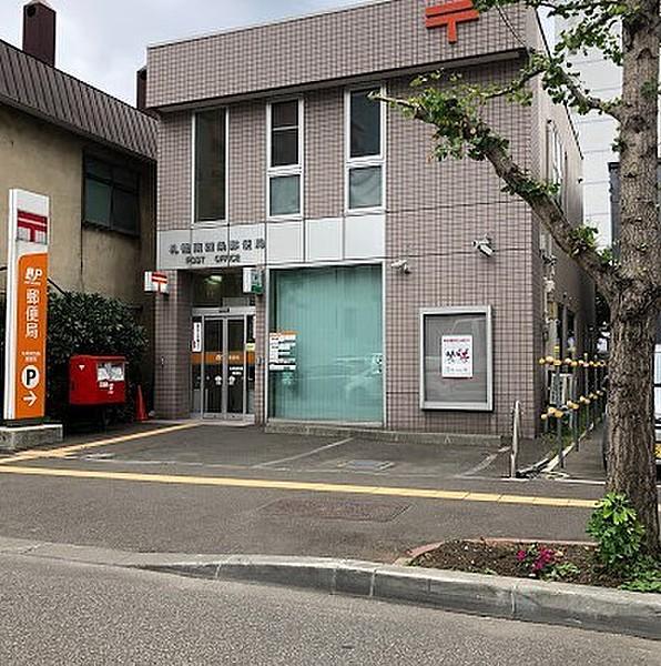 【周辺】札幌南四条郵便局 徒歩 約9分（約690m）