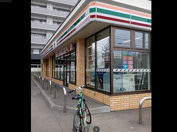 【周辺】セブン-イレブン 札幌厚別中央1条店 徒歩 約3分（約200m）