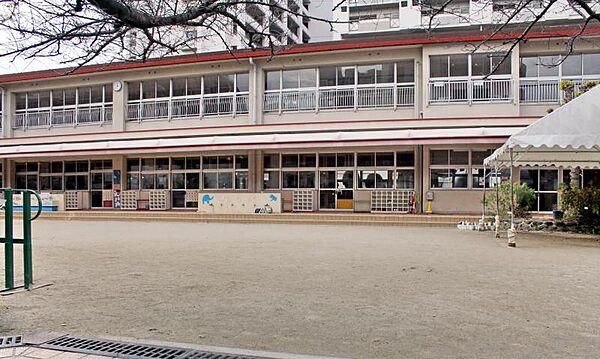 【周辺】大阪市立常盤幼稚園まで徒歩約８分