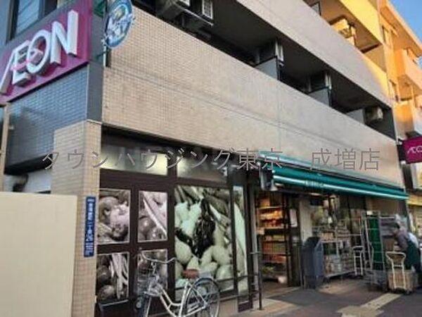 【周辺】まいばすけっと地下鉄成増駅前店 徒歩4分。スーパー 300m