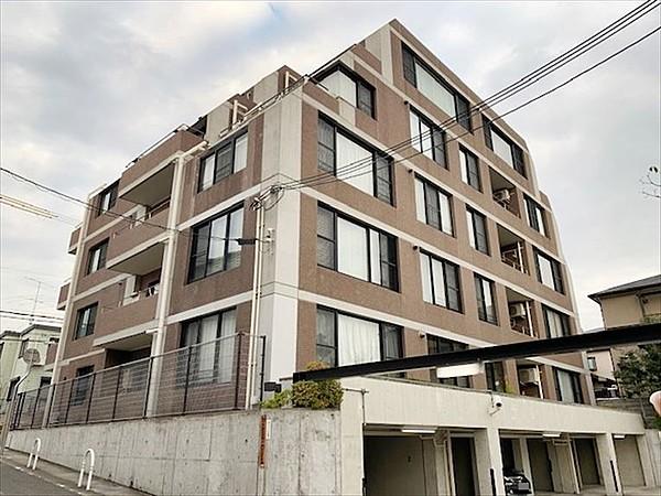 【外観】昭和62年10月建築鉄筋コンクリート造5階建ての3階南向きになります。