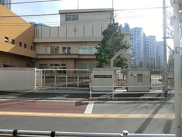 【周辺】新宿区立新宿西戸山中学校 徒歩10分。 780m