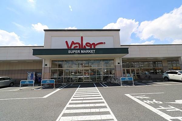 【周辺】スーパーマーケットバロー 新守山店営業情報AM10:00～PM9:00　※日曜日はＡＭ9：30に開店いたします 徒歩 約13分（約1030m）