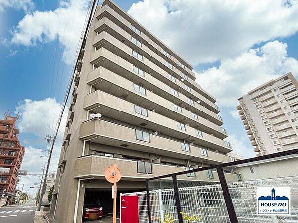 【外観】このマンションの8階角部分に位置するお部屋です桜通線「桜山駅」まで徒歩約9分の立地！