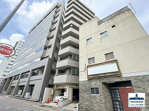 【外観】このマンション3階角側に位置するお部屋です鶴舞線「大須観音駅」まで徒歩約5分の立地！