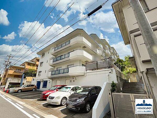 【外観】このマンションの4階に位置するお部屋です！東山線・名城線「本山駅」まで徒歩約10分のアクセス