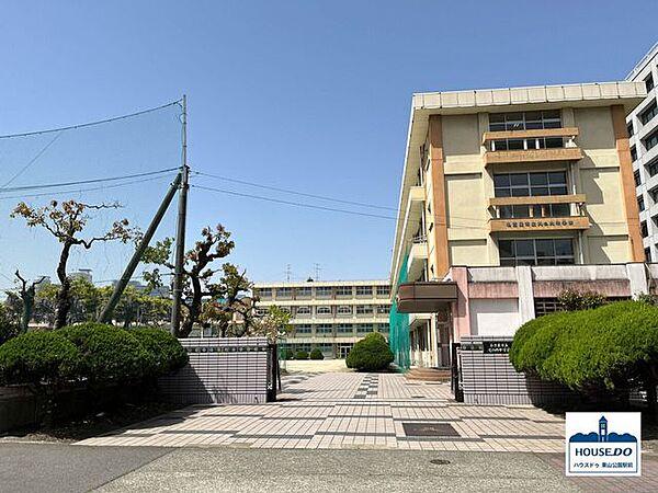 【周辺】名古屋市立丸の内中学校 1000m