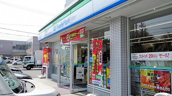【周辺】ファミリーマート辰巳町店まで450m　徒歩約6分