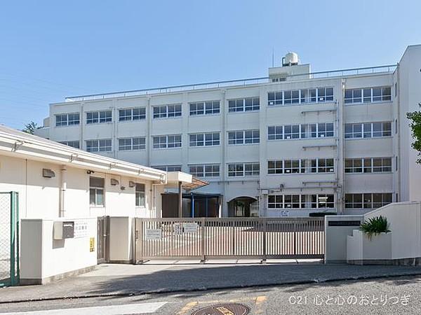 【周辺】横浜市立南希望が丘中学校　357ｍ