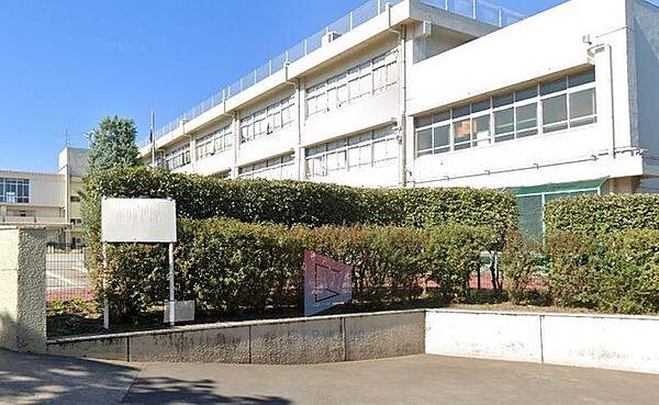 【周辺】板橋区立高島第三小学校 徒歩12分。 930m