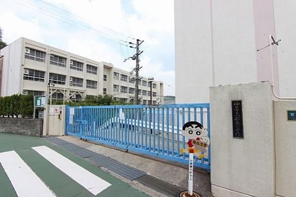 【周辺】【小学校】神戸市立小部東小学校まで714ｍ