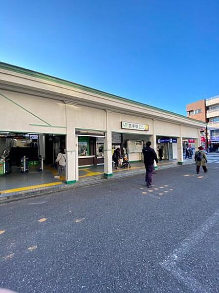 【周辺】JR南武線で川崎、品川、東京駅まで近く、通勤・通学の利便性。