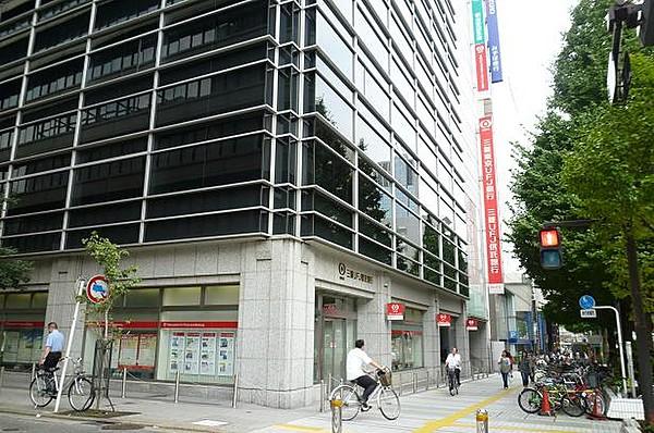 【周辺】東京三菱UFJ銀行　みずほ銀行（610m）