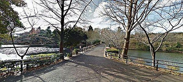 【周辺】県立三ツ池公園 徒歩7分。 500m