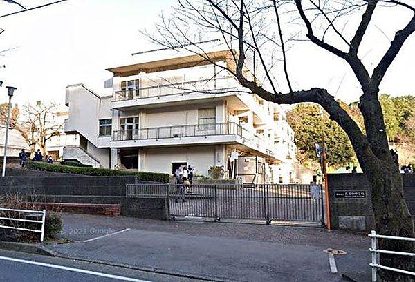 【周辺】横浜市立若葉台中学校 徒歩16分。 1280m